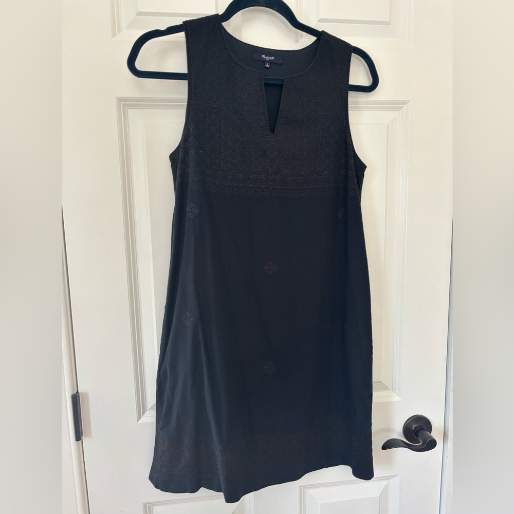Madewell embroidered black dress 100% cotton
